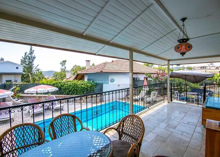 Palm Tree Βίλα Ολουντενίζ