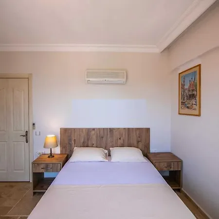 Palm Tree Villa Oludeniz